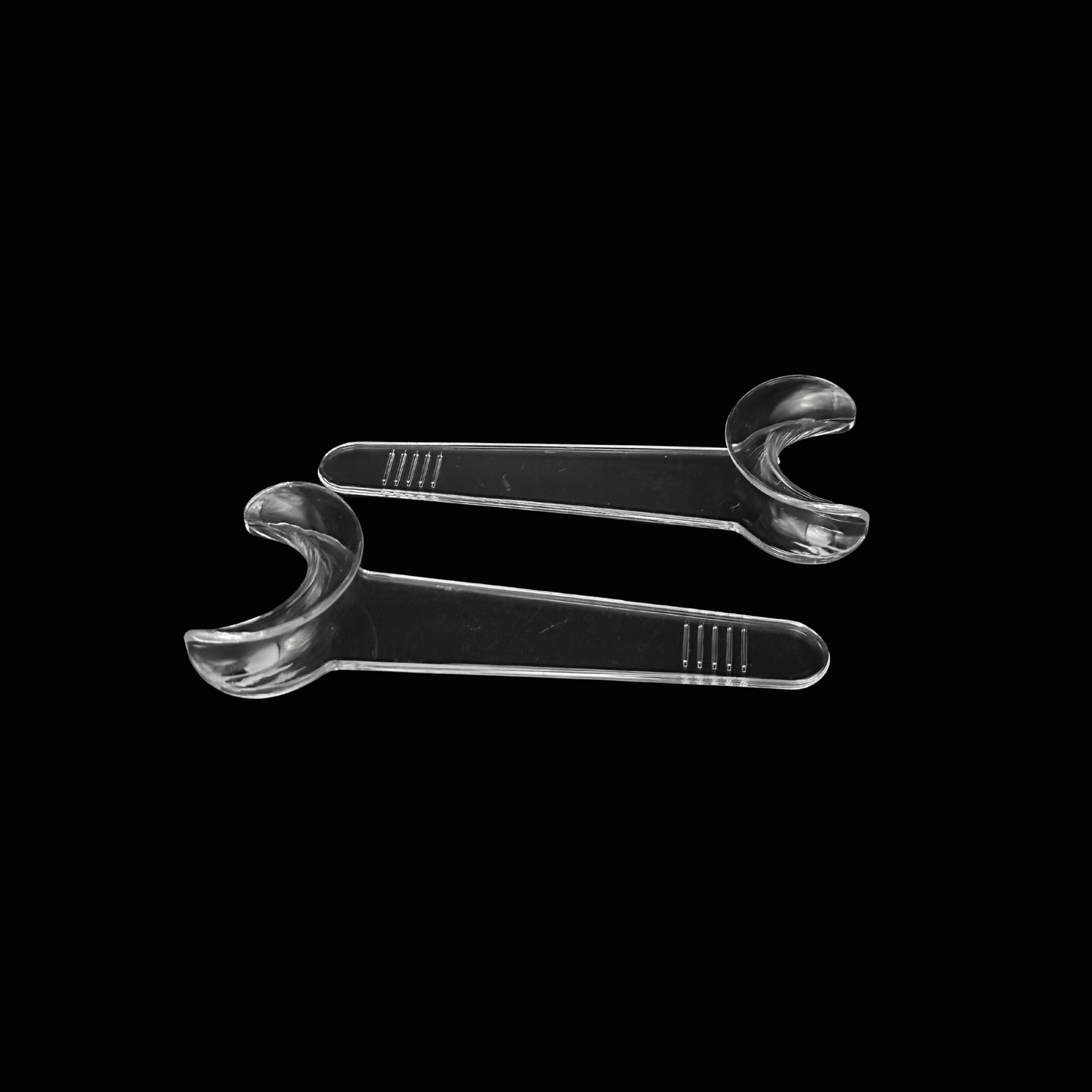Lip-Retractor-Type-C-Shaped-Photo-Child-Dental-Orthodontic