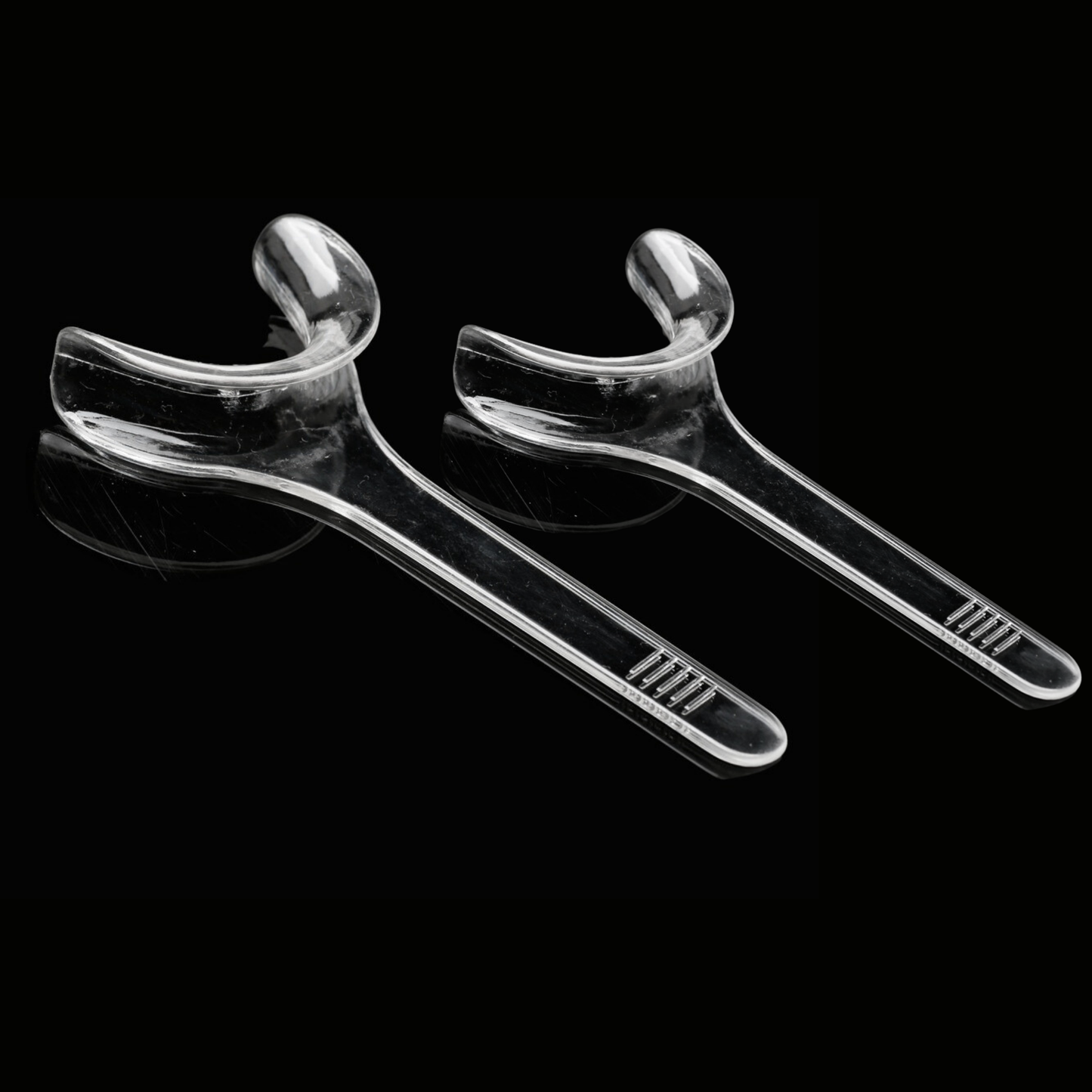 Lip-Retractor-Type-C-Shaped-Photo- Adult-Dental-Orthodontic